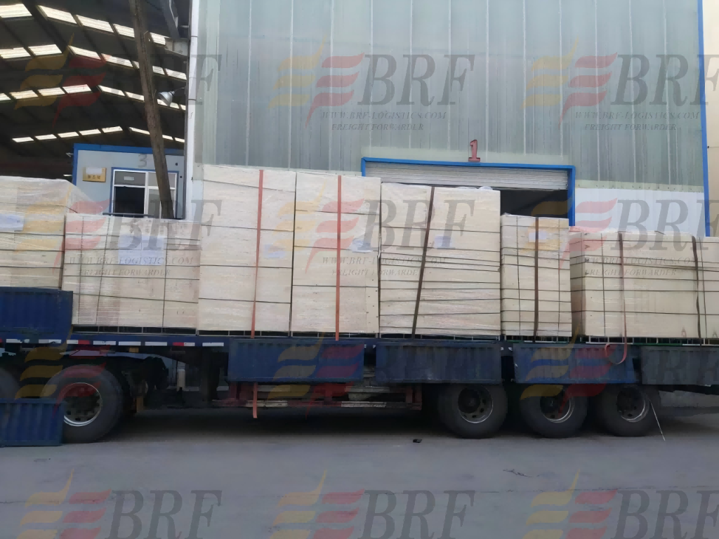การขนส่งจากจีนสู่ออสเตรเลีย: คู่มือโลจิสติกส์สำหรับรั้วและประตูทำจากอลูมิเนียม