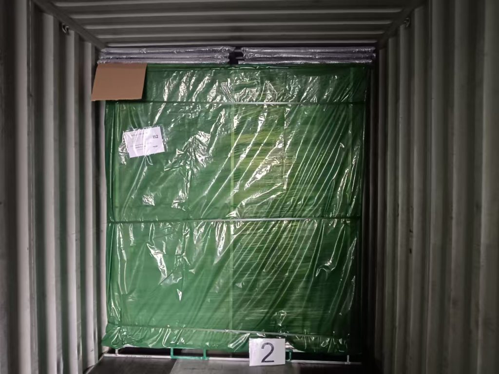 Door-to-Door Shipping of Aluminum Fencing from Linqu, China to Montreal, Canada