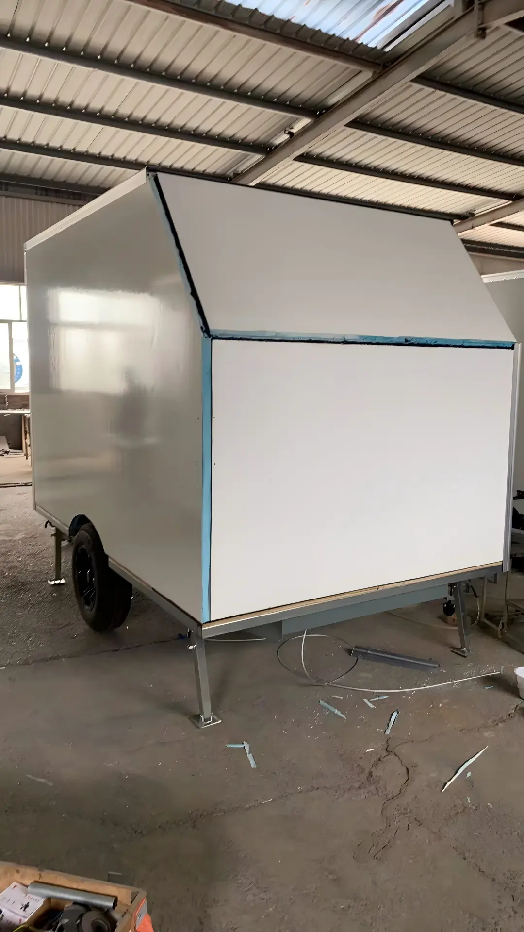 Trailer-Transport-von-China-nach-Perth-LCL-Fallbeispiel